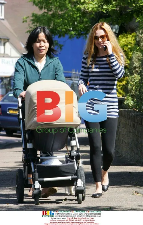 Geri Halliwell Out With Nanny and Daughter