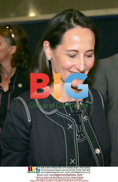 Segolene Royal Arriving in Paris by Train