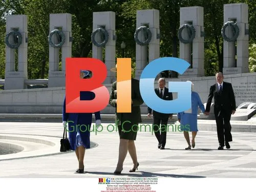Queen Elizabeth II at WWII Memorial