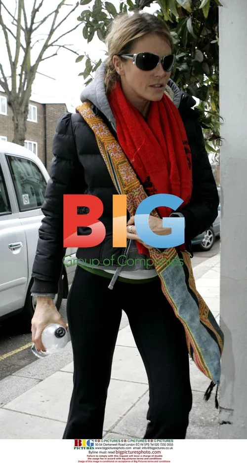 Elle Macpherson Attends Yoga Class