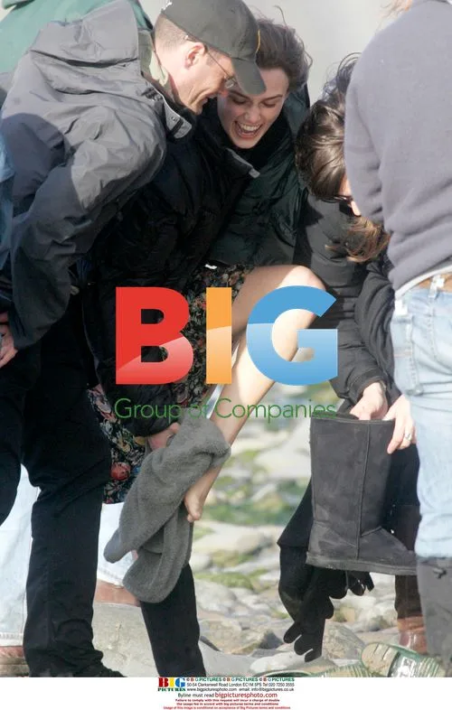 Sienna Miller and Keira Knightley on Film Set