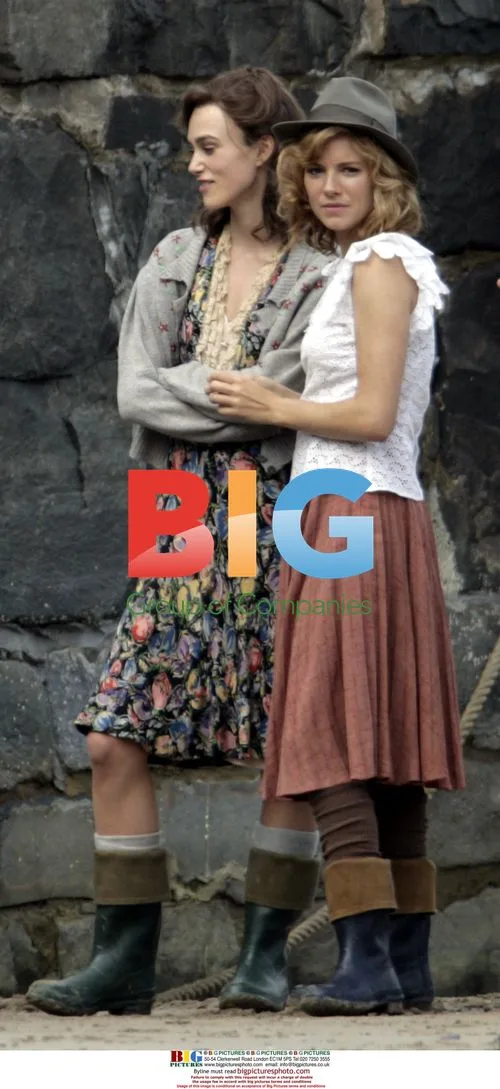 Sienna Miller, Keira Knightley, Matthew Rhys on 'Best Times' film set