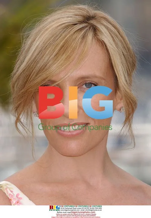 Toni Colette at Cannes "Jury" Photocall