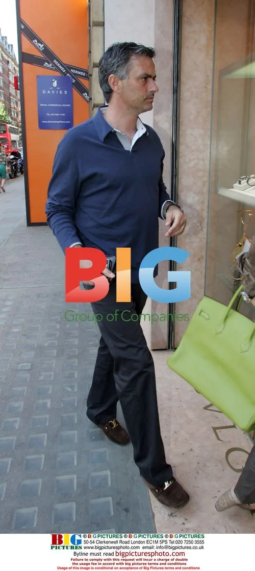 Jose Mourinho Shopping