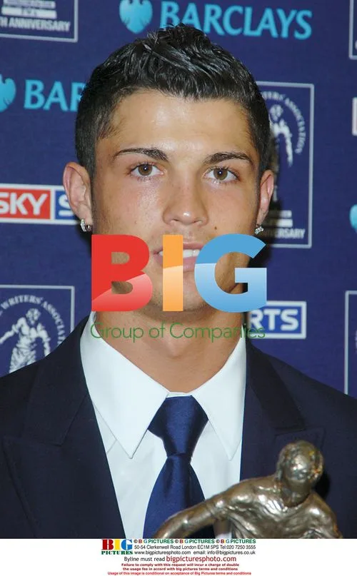 Ronaldo Wins Footballer of the Year Award
