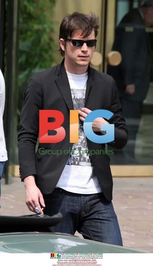 Josh Hartnett Filming 'August' in NYC