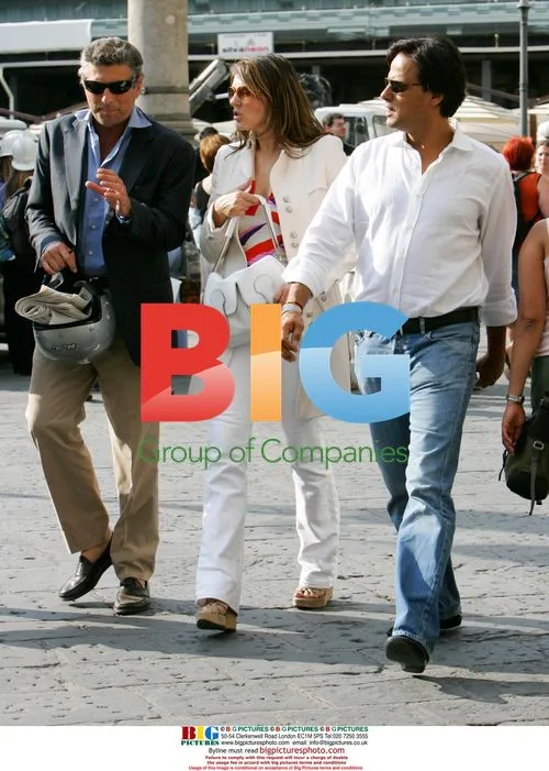 Elizabeth Hurley and Arun Nayar Shopping in Florence