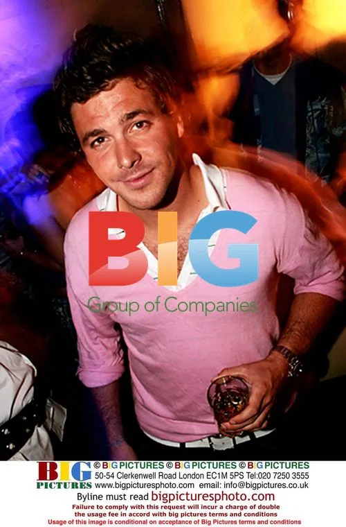 Shipwrecked Contestants at Moda Nightclub