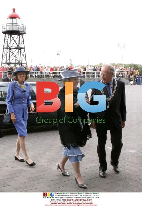 Queen Beatrix Inaugurates Sculpture Biennale