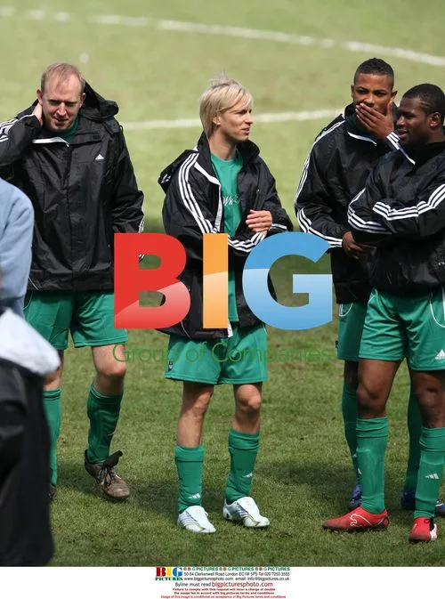 Tim Vine and Rick Parfitt Jr at charity football match