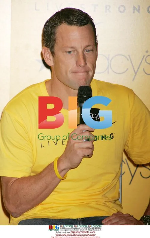 Lance Armstrong talks training at Macy's