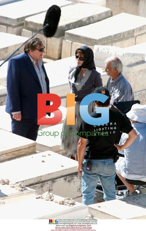 Gerard Depardieu and Fanny Ardant on "Hello Goodbye" set