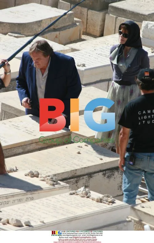 Gerard Depardieu and Fanny Ardant on "Hello Goodbye" Set