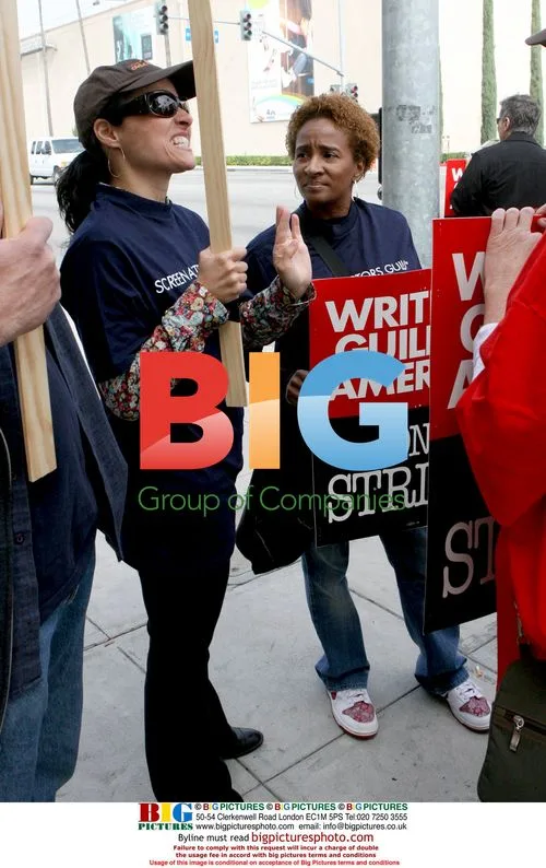 Writers Guild Strike 2007