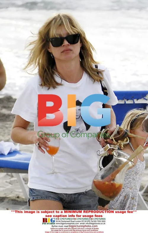 Kate Moss and Jamie Hince on Holiday in Ibiza