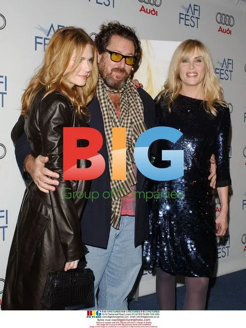 Actors at "The Diving Bell and The Butterfly" Premiere