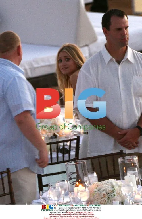 Olsen Twins as Bridesmaids at Wedding in Los Cabos