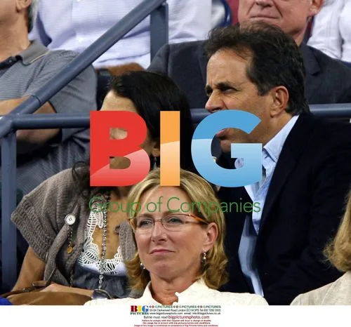 Jerry Seinfeld and wife watch US Open match