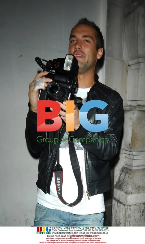 Calum Best Tries Paparazzi Photography