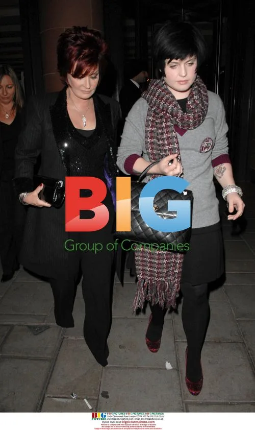 Sharon and Kelly Osbourne leaving Cipriani restaurant