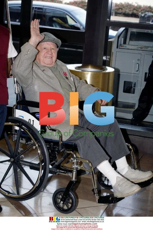 Mickey Rooney at LAX Airport