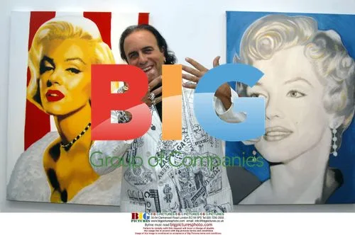 Steve Kaufman Displays Works in Dublin