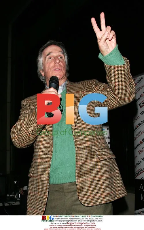 Henry Winkler Switches On Christmas Lights
