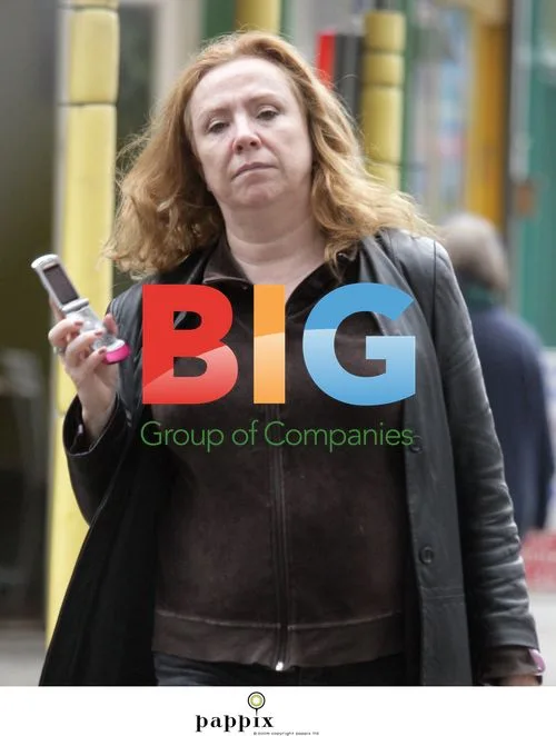 Melanie Hill and Daughter on London Street
