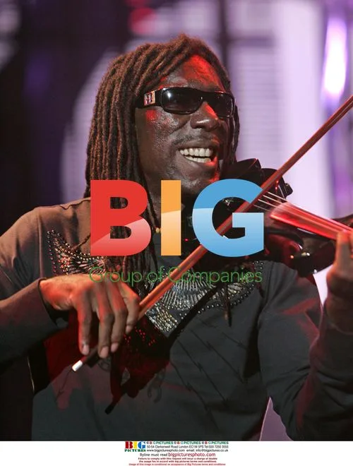 Boyd Tinsley of Dave Matthews Band in Concert