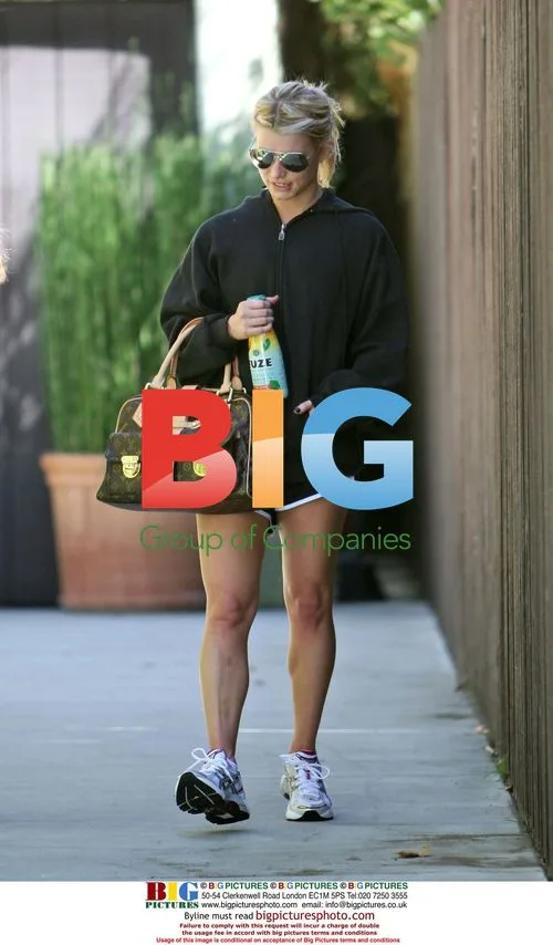 Jessica Simpson Leaves Gym in LA
