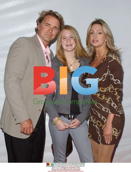 John Schneider and Family at 2007 World Magic Awards