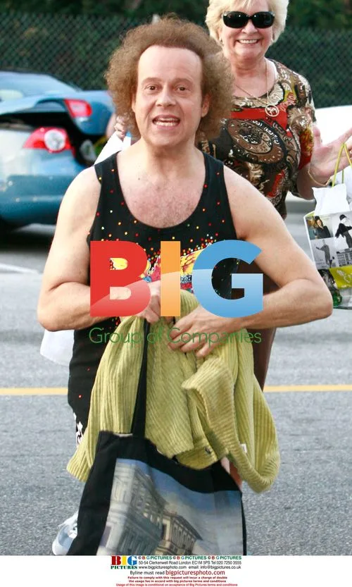 Richard Simmons Greets Fans at His Studio