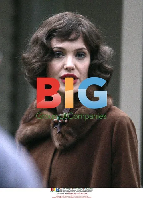 Angelina Jolie on Set of "The Changeling"