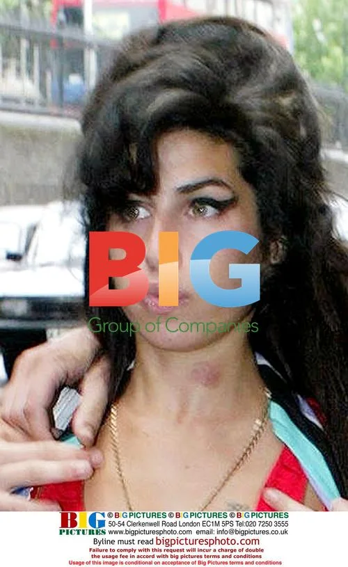 Amy Winehouse Leaves for Cornwall
