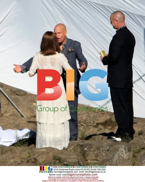 Jennifer Aniston and Woody Harrelson Film Wedding Scene