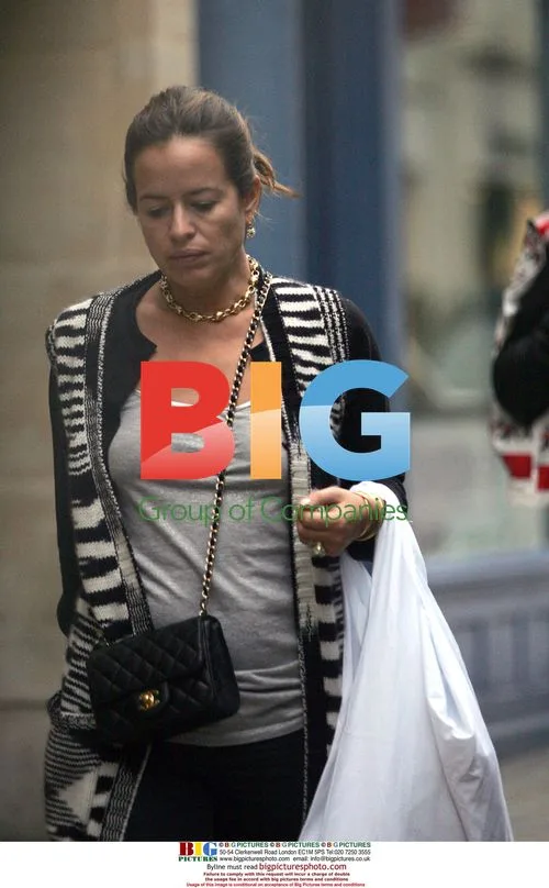 Jade Jagger Window Shopping with Boyfriend