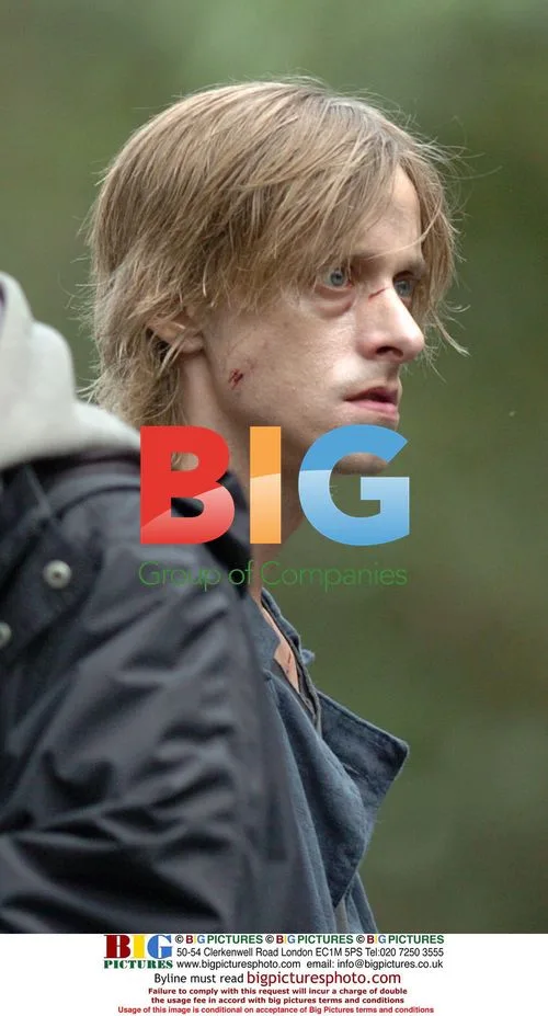 Mackenzie Crook Filming "Abranham's Point"