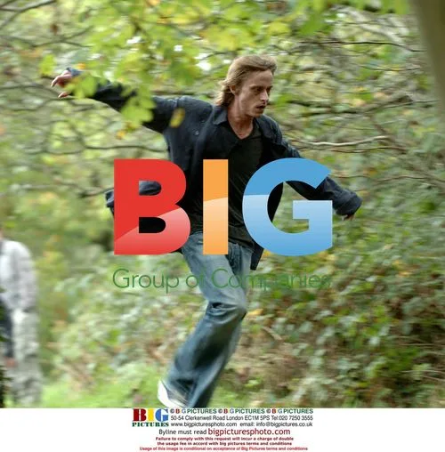 Mackenzie Crook on set of 'Abranham's Point'