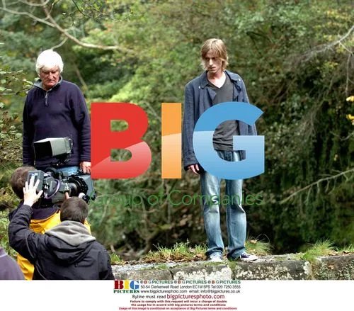 Mackenzie Crook on set of 'Abranham's Point'