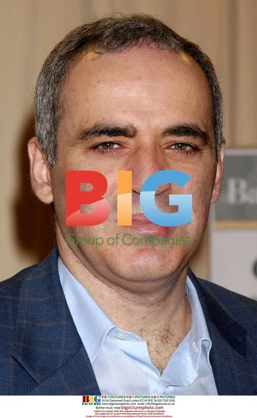 Garry Kasparov signs book at Barnes & Noble