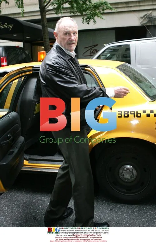 Gene Hackman Tipping Doorman