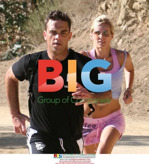 Robbie Williams and Clare Staples spotted working out