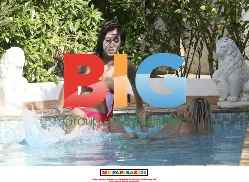 Big Brother's Shabnam Paryani on Holiday in Portugal