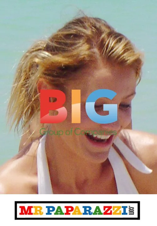 Cameron Diaz Surfing in Hawaii
