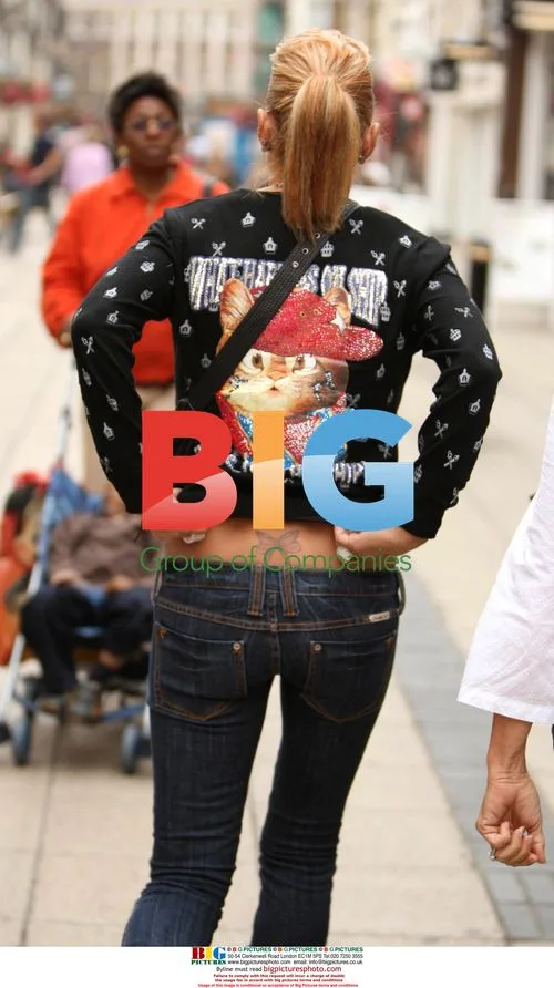 Katie Price Shopping with Mom