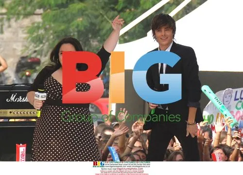 Zac Efron and Nikki Blonsky on TRL