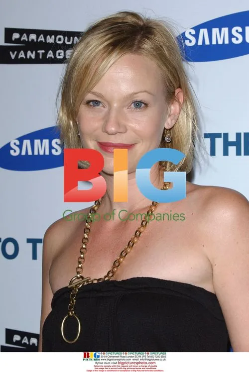 Samantha Mathis at 'Into the Wild' Premiere