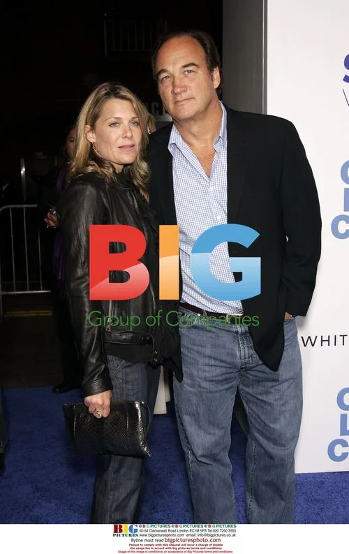 Jim Belushi and wife Jennifer at "Good Luck Chuck" premiere