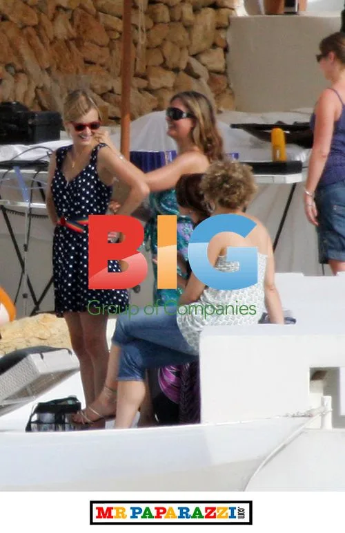 Dannii Minogue & Ferne Cotton at X-Factor Boot Camp