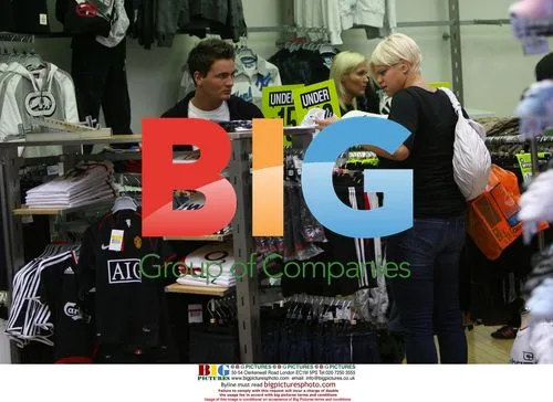 Jade Goody goes shopping at Bluewater